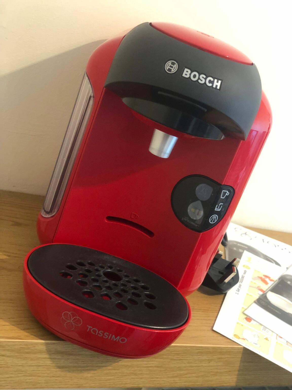 Red Tassimo Vivy Coffee Machine CTPM07 in HD2 Kirklees for £25.00 for
