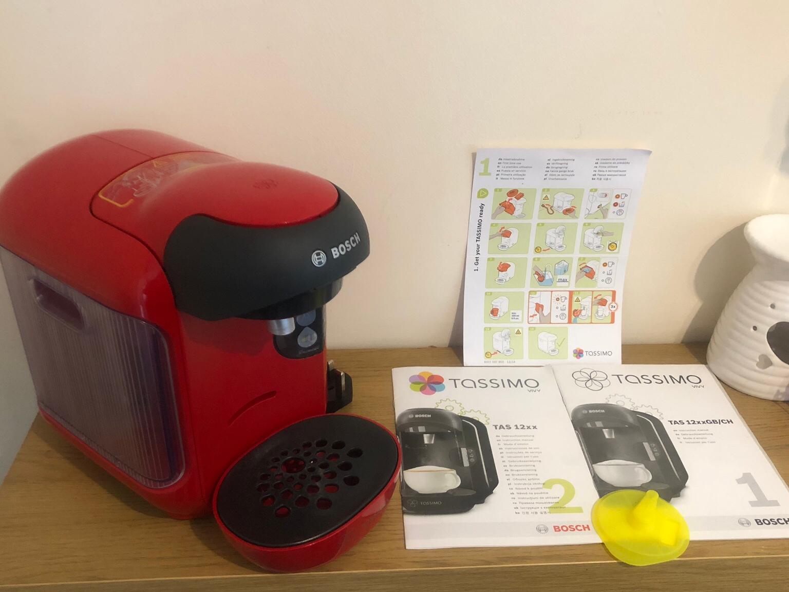 Red Tassimo Vivy Coffee Machine CTPM07 in HD2 Kirklees for £25.00 for