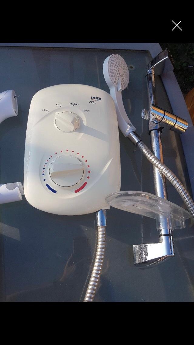 mira zest electric shower in S62 Rotherham for £30.00 for sale Shpock