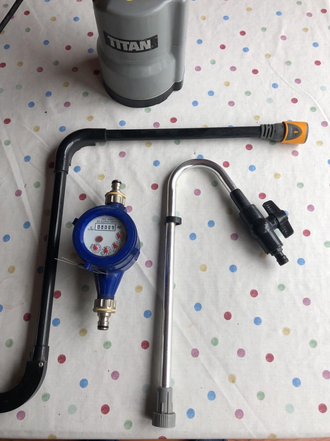 TITAN WATER PUMP in NE5 Tyne for £10.00 for sale Shpock
