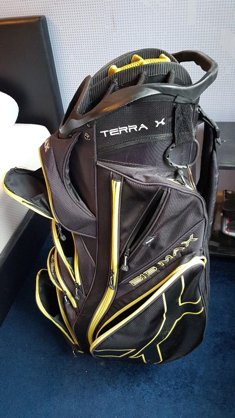 Big Max Terra X golf cart bag used in Rotherham for £25.00 for sale