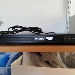 Säljer DVD spelare av märke Philips som jag inte använder. Fjärrkontrollen har kommit i villovägar. knappar finns i framsidan. 