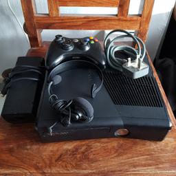 XBOX 360 slim 20GB, in very good condition. controller, headset and hdmi included. Lego Batman/pure game included

£40 ono

open to sensible offers