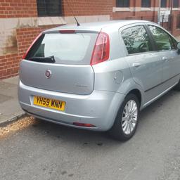 STRICTLY NO OFFERS £600 TAKES IT!

 FIAT Punto 2010 59 plate 1.3 diesel 5 door for sale.
 
Done just under 109000 Genuine miles, recently had the clutch and flywheel changed. New link Bars and New Handbrake Cable.

Starts and drives and pulls well in all gears. Nothing Major wrong with the vehicle. A few age related scuffs and marks as expected. Overall car is im good condition! 

Cheap To run and insure! will make a brilliant car for newly passed