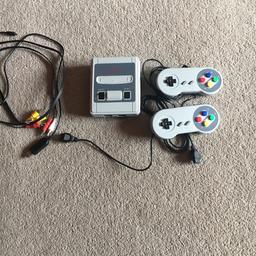 Retro Games console.
Used once, great condition. 
Has all cables etc.
loads of retro games pre loaded.
Games include donkey kong, pac man, Mario........ etc etc