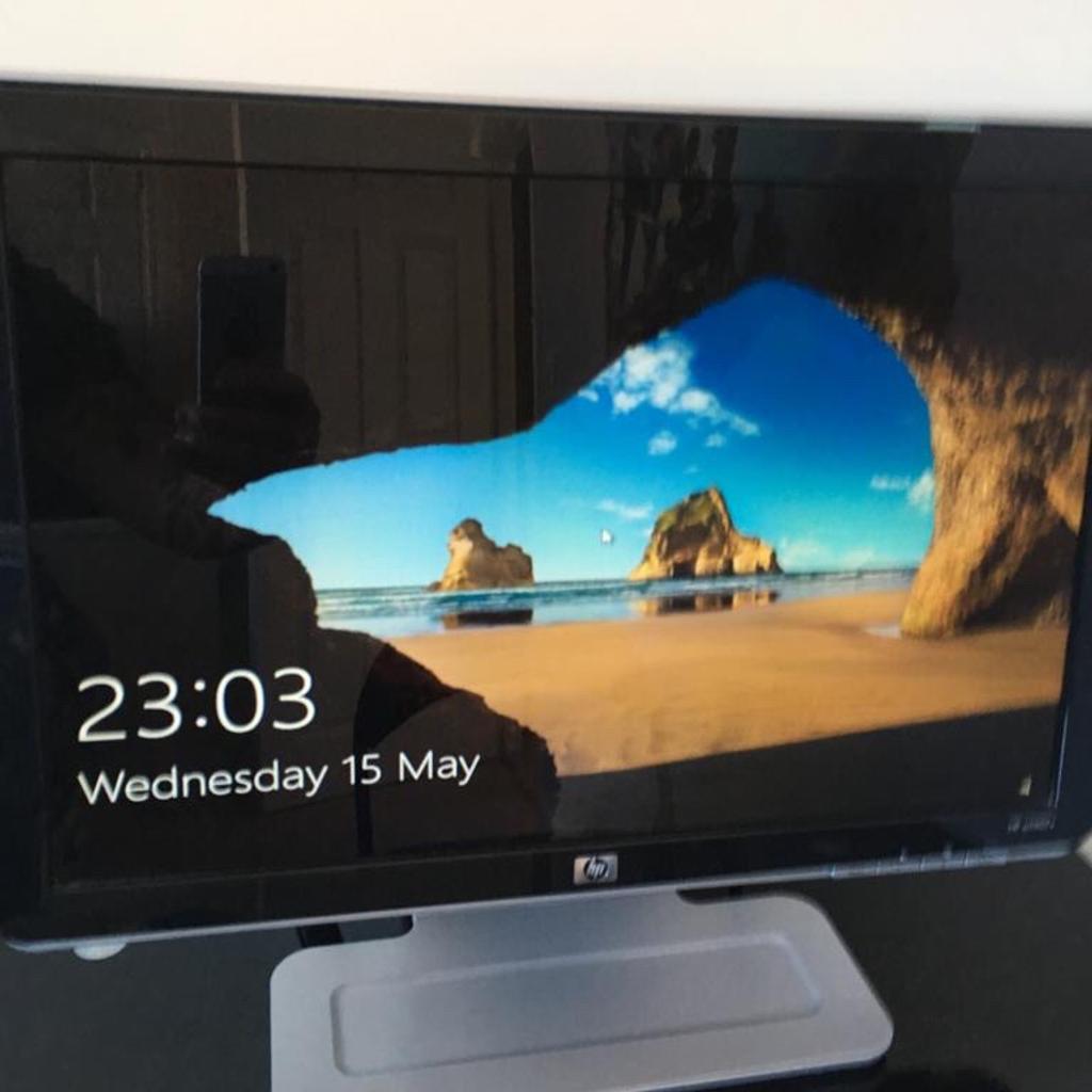 PC full set up in WS10 Walsall für £ 90,00 zum Verkauf | Shpock AT