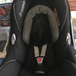 Maxi - Cosi car seat. Used but excellent condition. Clean, smoke an pet free home.