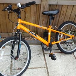brought from halfords, hardly used, gears, all working like new. also have larger bmx bike