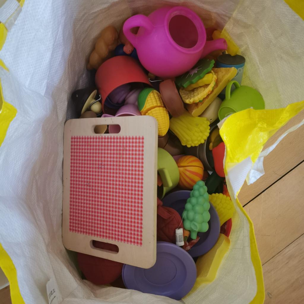  Kinder holzKüche in 79379 Müllheim for €30.00 for sale 