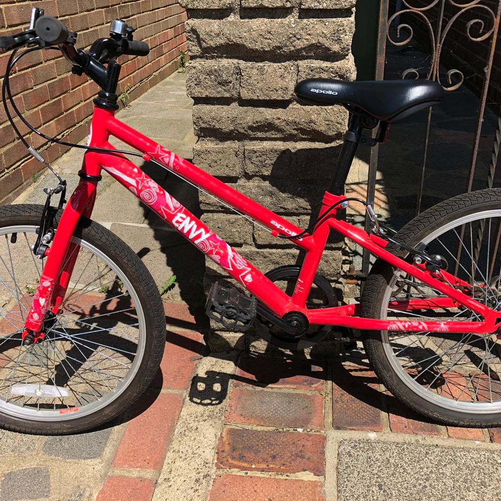 Apollo envy bike discount red