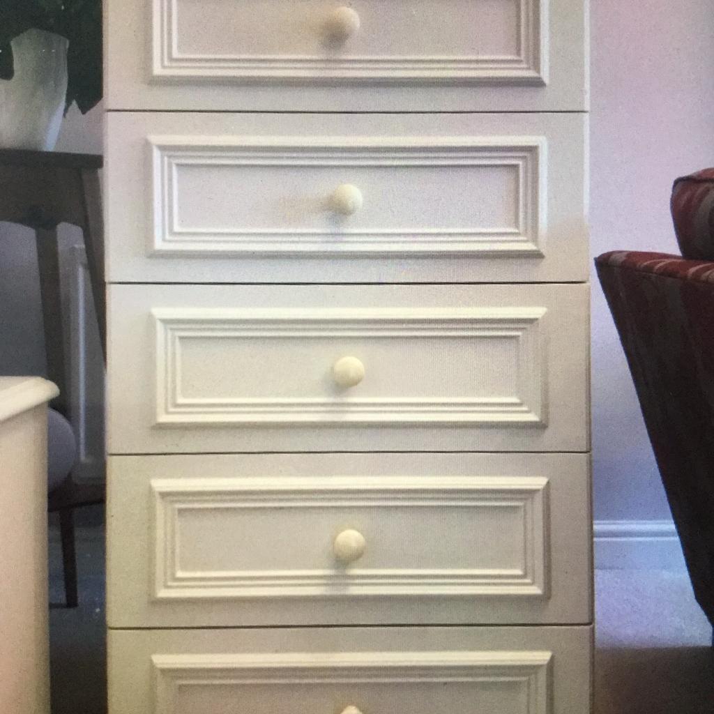 Hammond’s bedroom furniture 3 items in NN18 Corby for £75.00 for sale