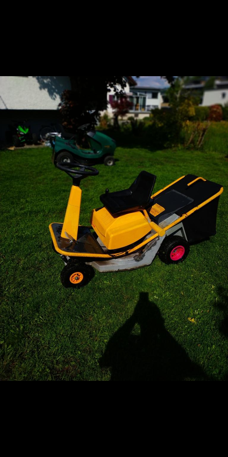 Rasenmäher Aufsitzmäher Traktor in 6850 Dornbirn für € 350,00 zum