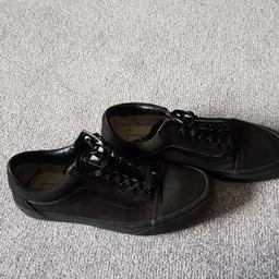 hi there a am selling these vans as they no longer fit me these are Mens size uk8 only worn 3 times also come with original box a receipt thank you for looking.