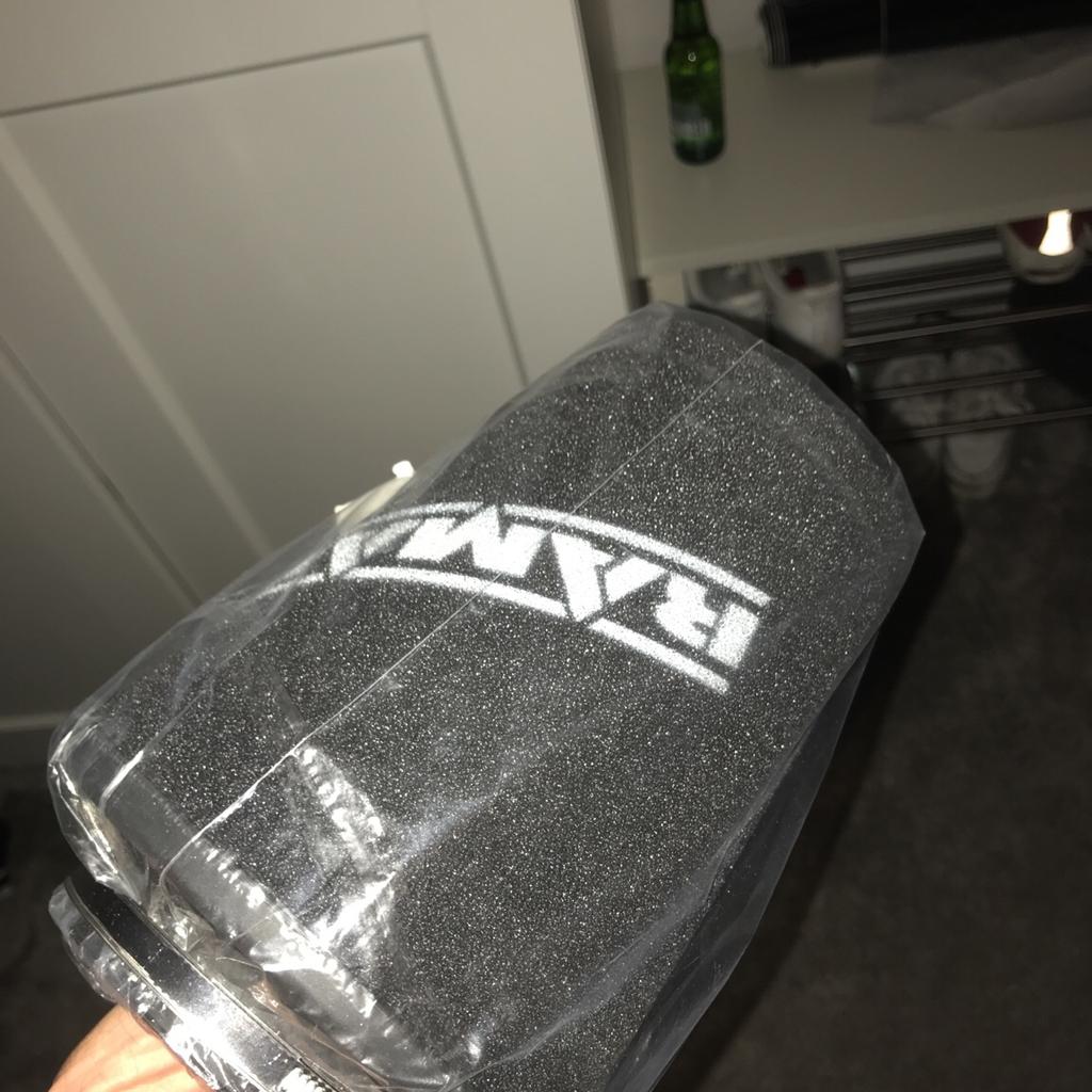 Never used, fits all cars, bought for £45