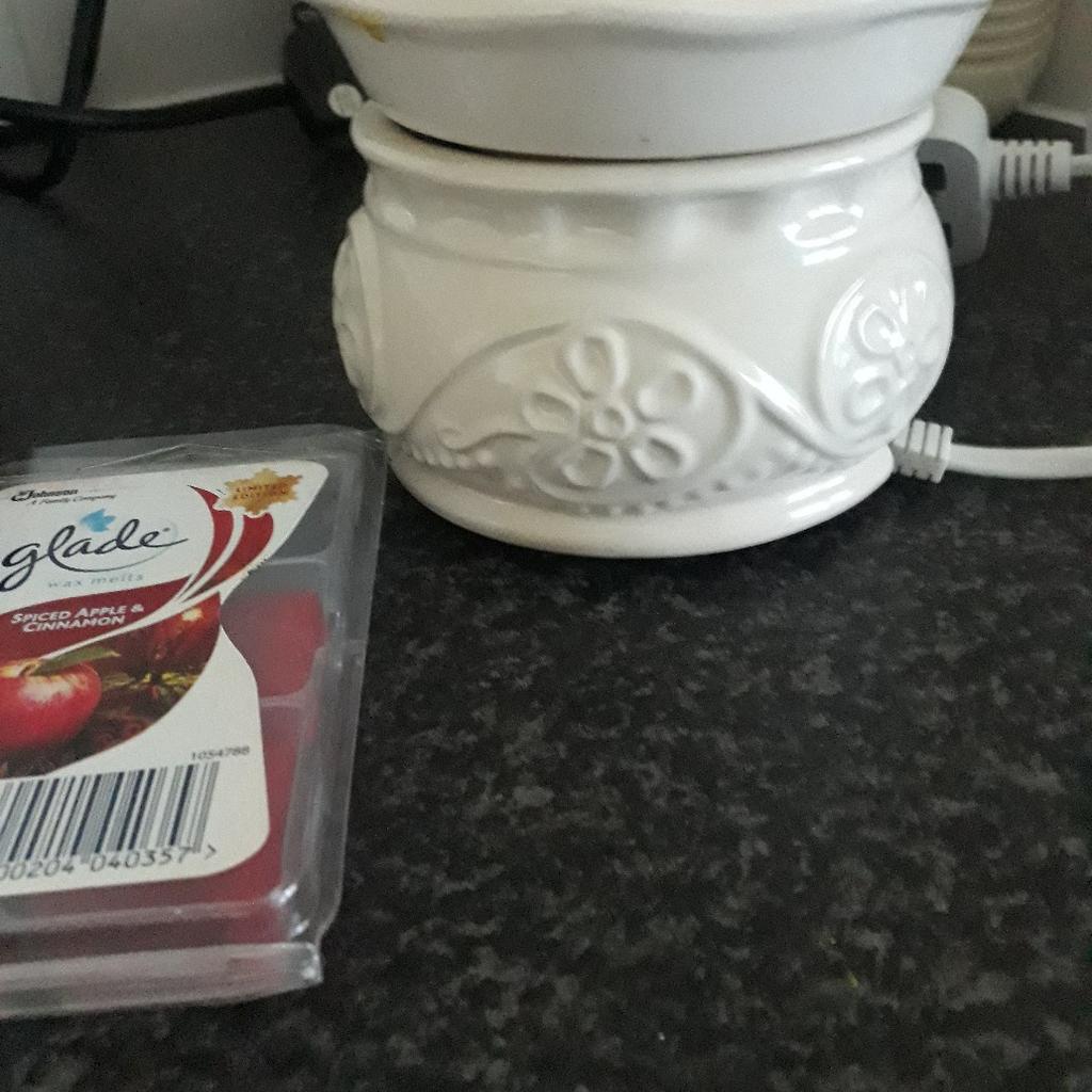 Glade oil burner in S9 Sheffield for £5.00 for sale | Shpock