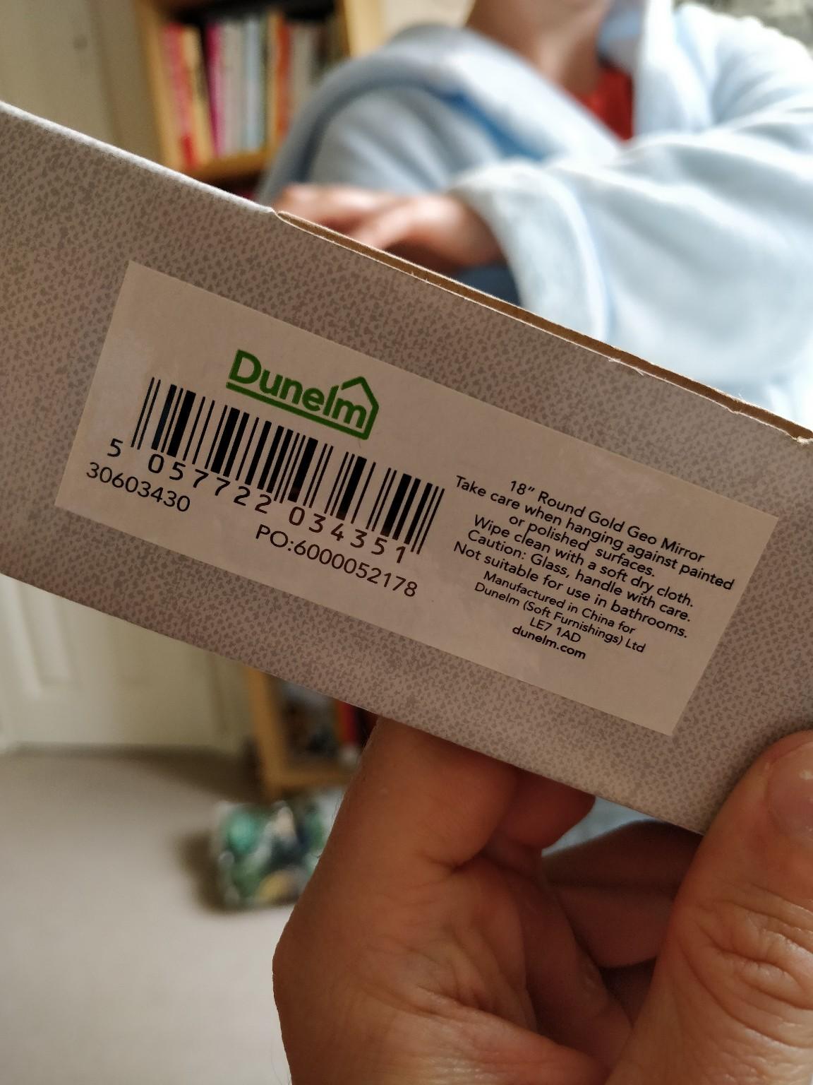 Dunelm 18" Round Gold Geo Mirror Brand New! in BS16 Bristol für £ 15