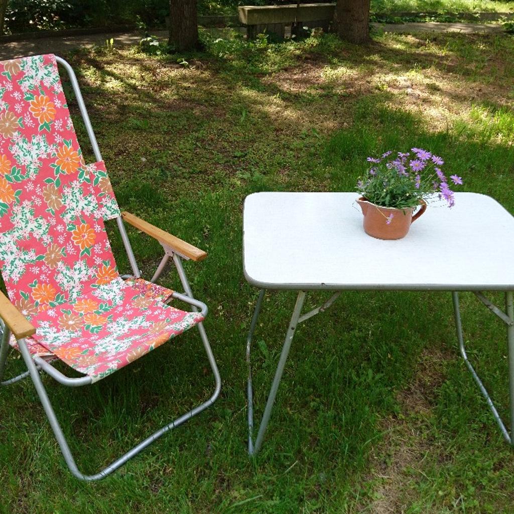 Campingtisch und Campingstuhl DDR, Ostalgie in 09557 Flha fr 50,00  zum  Verkauf | Shpock DE