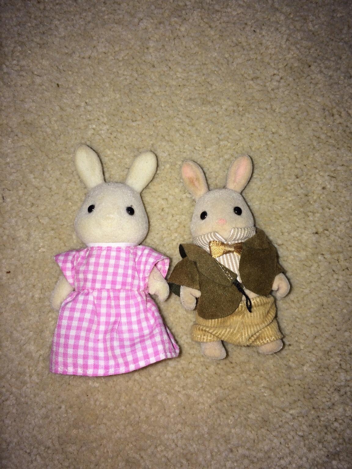 sylvanian-grandma-and-grandpa-in-ll11-wrexham-for-2-00-for-sale-shpock