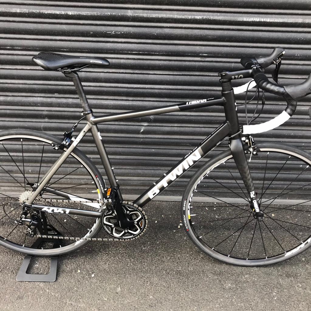 BTWIN TRIBAN 540 ROAD BIKE in E17 London for 480.00 for sale Shpock