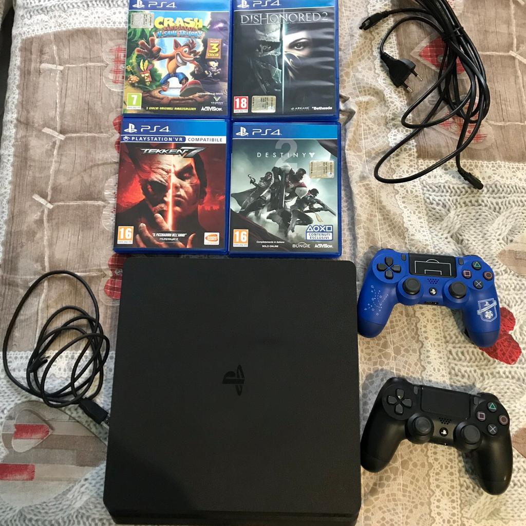 Ps4 slim 500gb + 2 controller e 4 giochi in Cori for €220.00 for sale