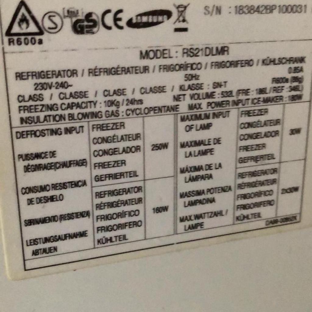 Samsung Mirror American style fridge/freezer in Stafford für £ 200,00