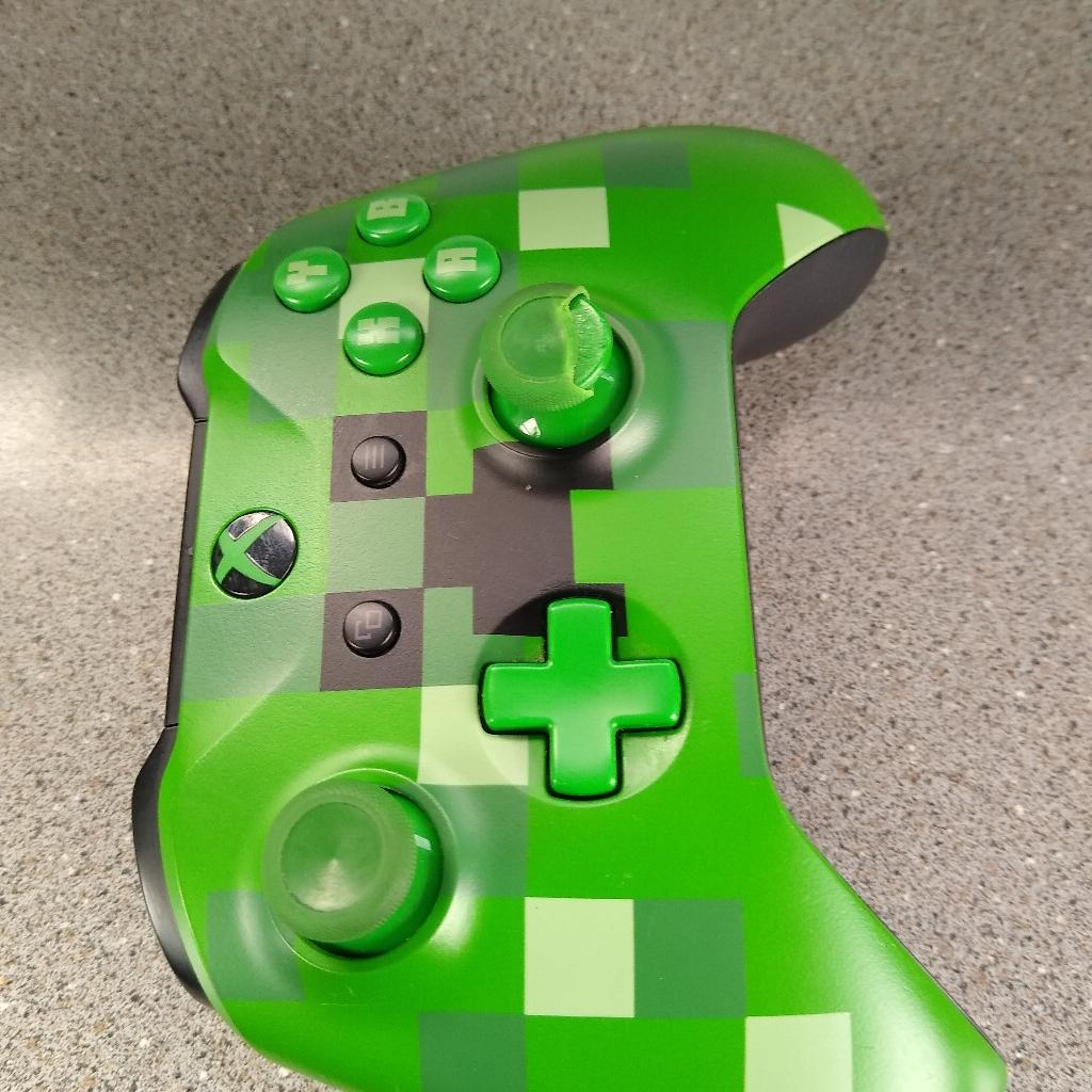 Microsoft Xbox 1 Minecraft Creeper Controller in WV14 Wolverhampton für