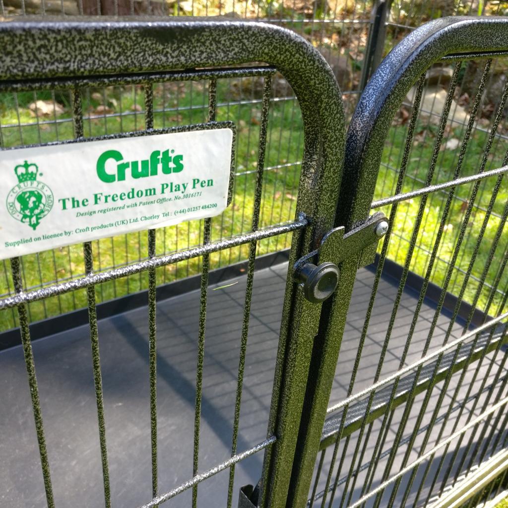 Crufts pen clearance