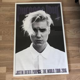 Två stycken Justin Bieber planscher köpt på konserten 2016 + två vita tavelramar 50x70cm.