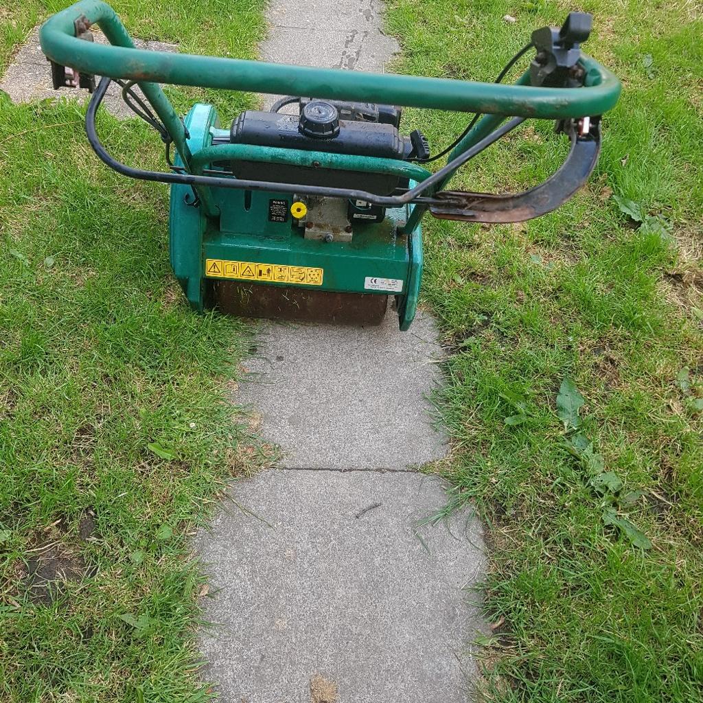 qualcast 35s petrol lawnmower read add in BL1 Bolton for £50.00 for
