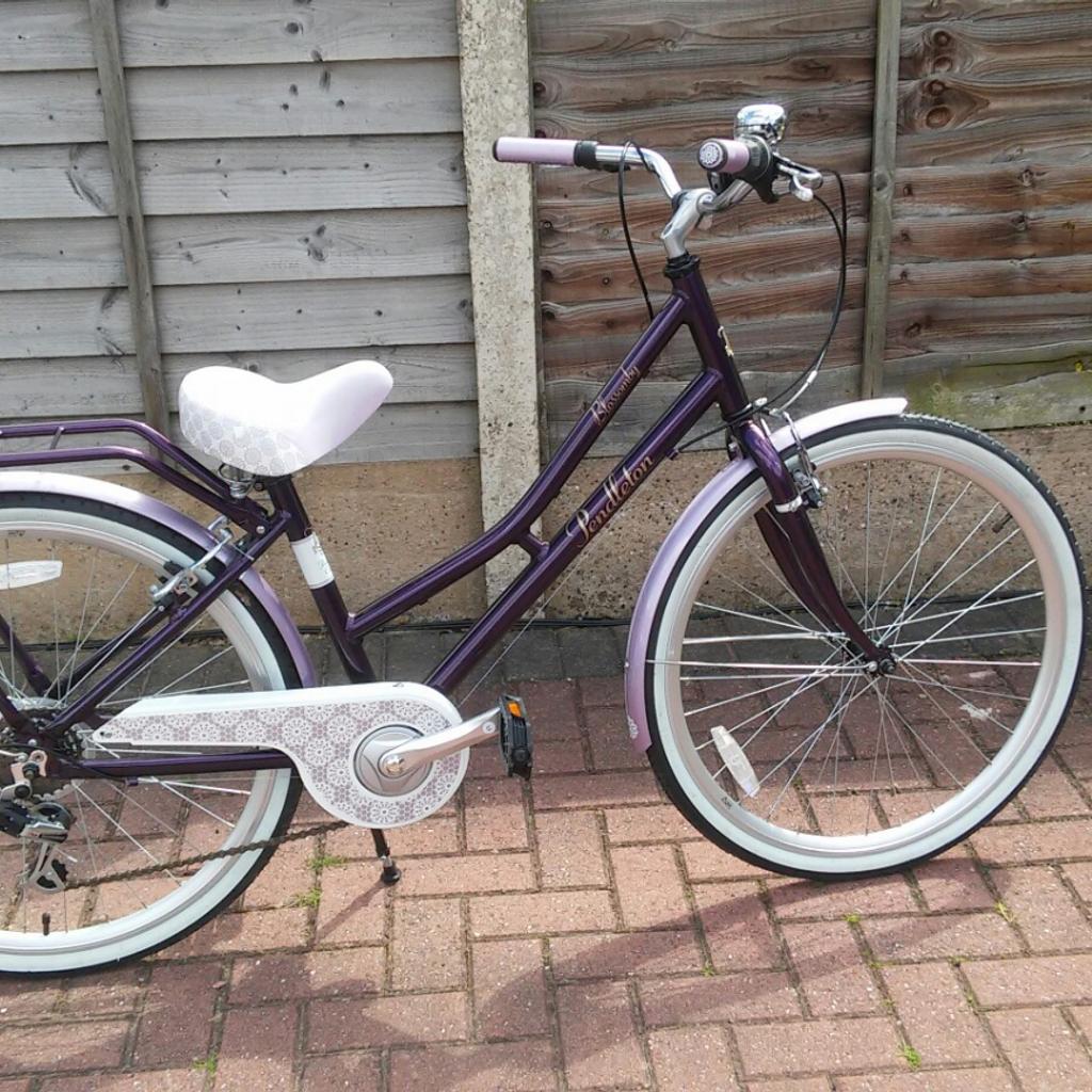 Victoria pendleton blossomby store bike