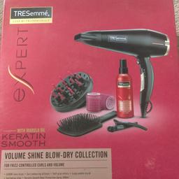 Thresemme expert, keratin smooth Volume Shine Blow Dry Collection, brand new. collection only.