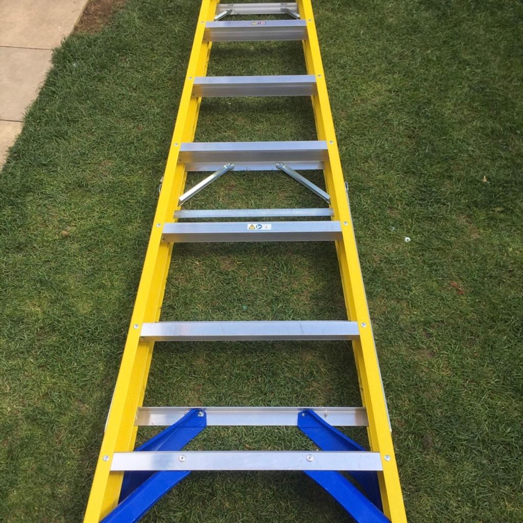 8 tread yellow step ladder in WS10 Walsall für £ 60,00 zum Verkauf
