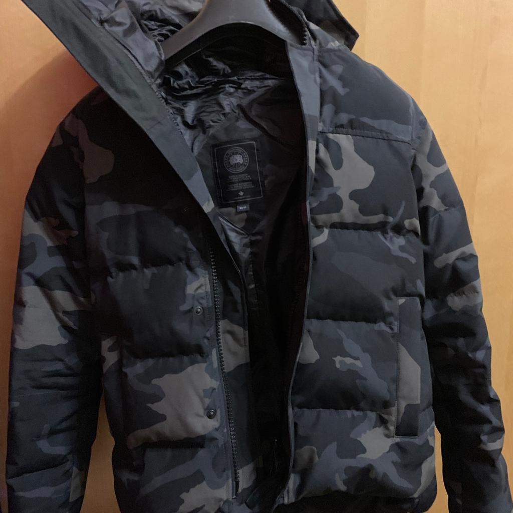 Canada goose macmillan hot sale parka black label camo