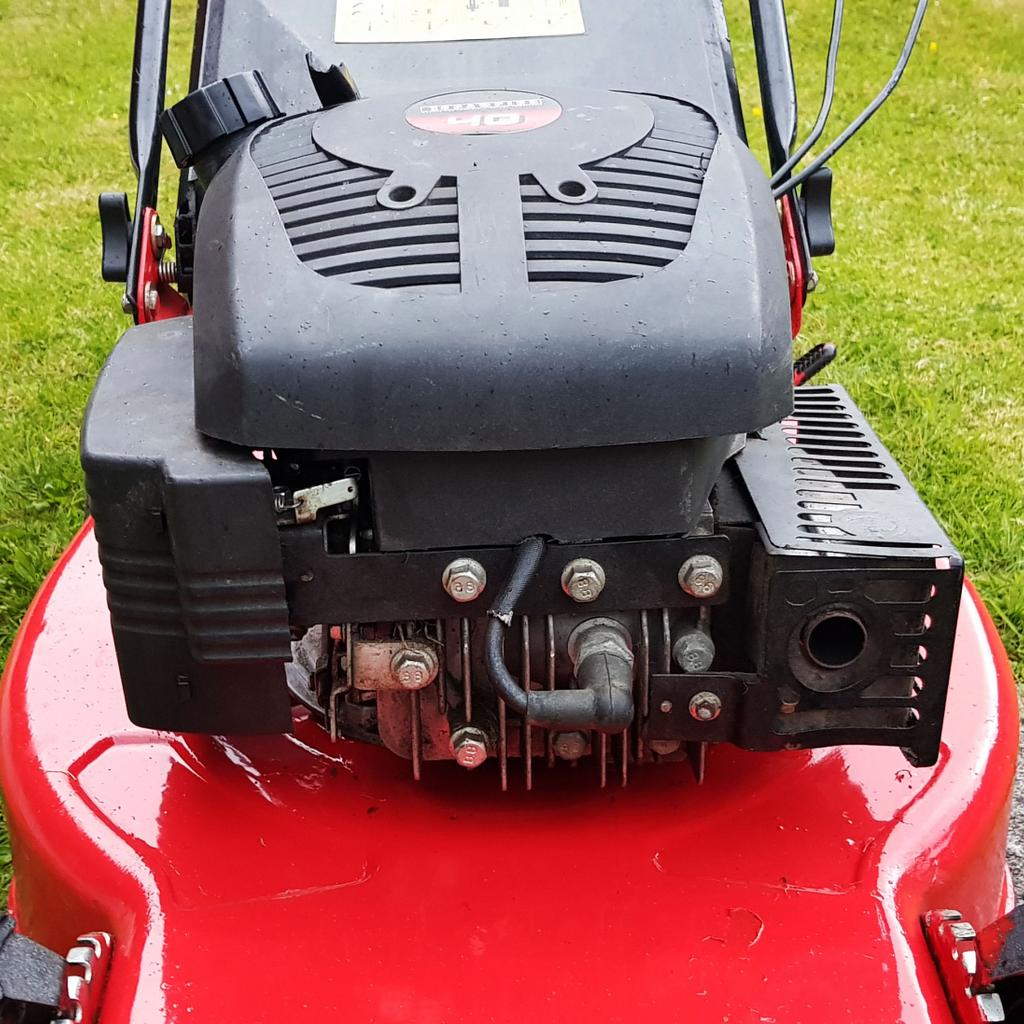 Champion 40 lawn deals mower