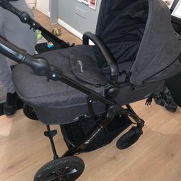 Kinderkraft travel system 3 in 1

Used for a couple of months
Works perfectly 
Includes car seat and raincover 
Slight scratches and small rip in shopping but at bottom but nothing bad

Need gone ASAP for space