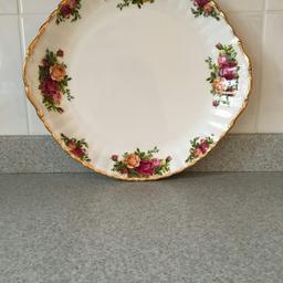 Old country roses cake plate superb condition