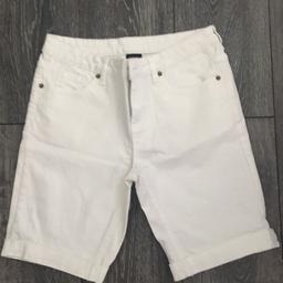 Ladies white shorts size 12 excellent condition