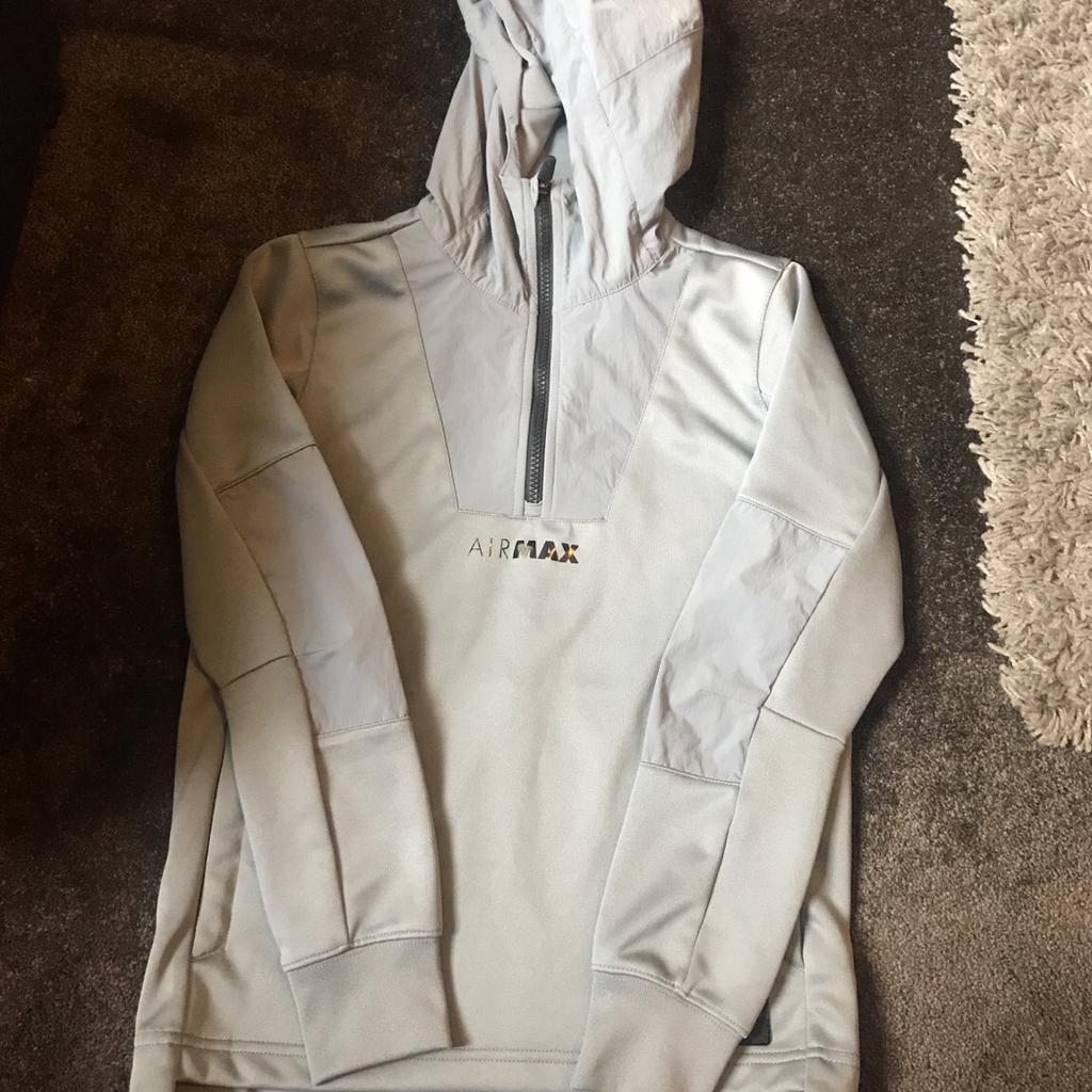 Nike air max tracksuit jacket in CH44 Wirral for £5.00 for sale | Shpock