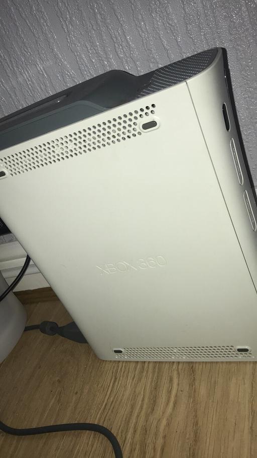 Buy & Sell Oldbury Sandwell - Photos for X box 360 60GB