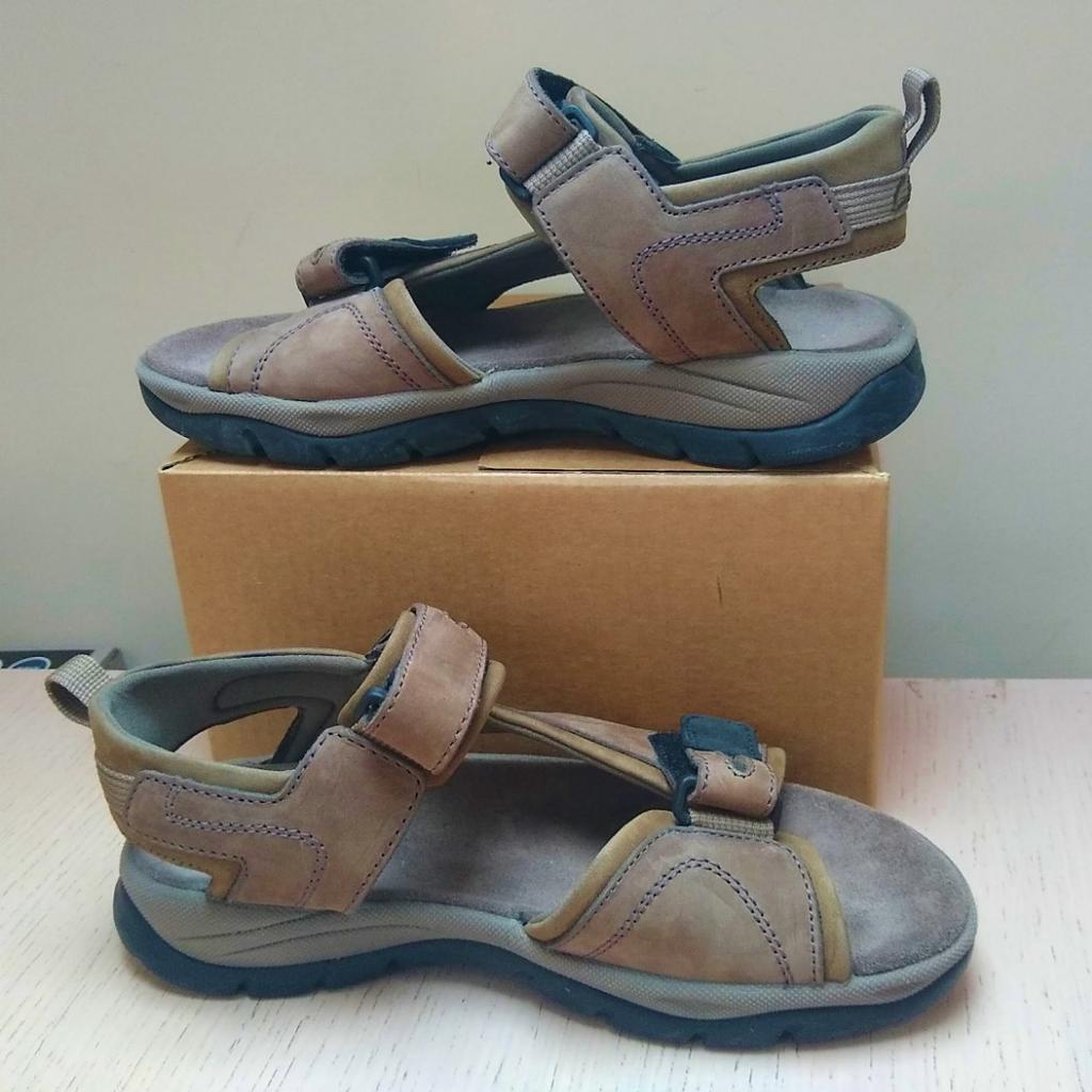 Clarks active air clearance sandals