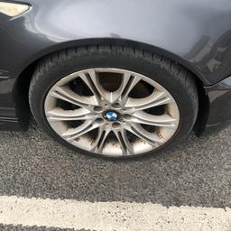 18” alloys all straight no buckles 
Staggered lots of tread on tyres could do with refurb if your to fussy
Front tyres are 225/40/18
Rear 225/35/18