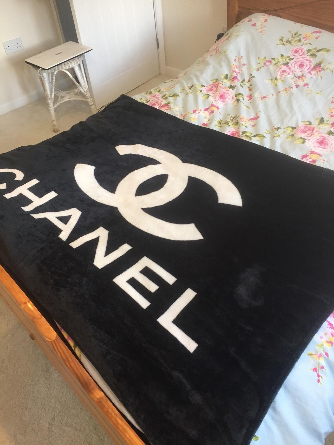 Chanel Blanket ON HAND!💕 - Designersbags2.0