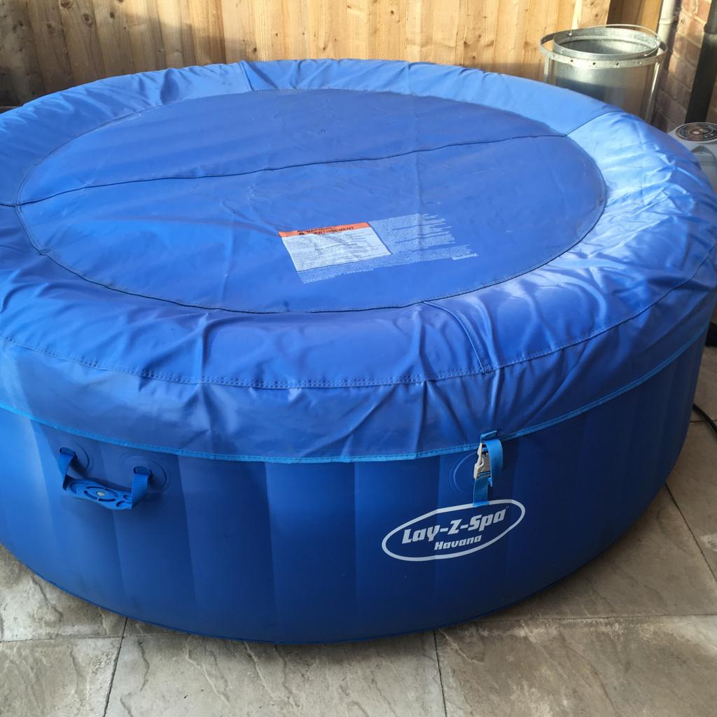 Lazy spa havana in Broad Blunsdon für £ 200,00 zum Verkauf Shpock AT