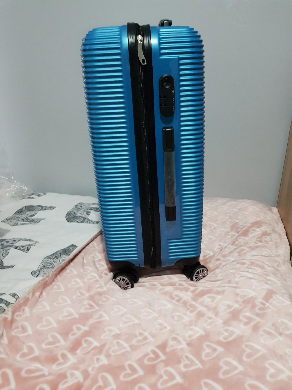 suitcase in Wolverhampton for £22.00 for sale Shpock