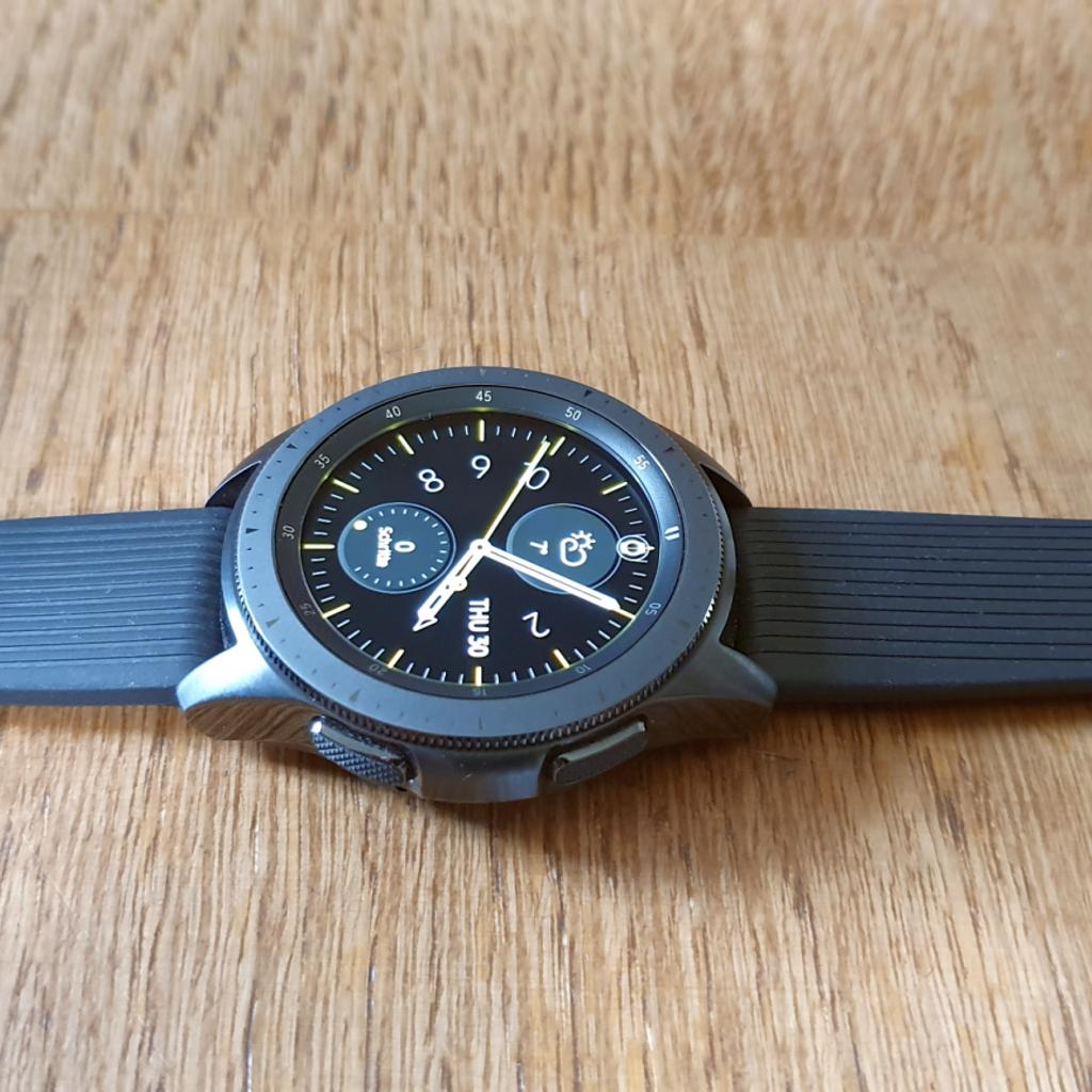 Samsung Galaxy Watch SMR815 LTE 42mm in 80799 München für 245,00 € zum Verkauf Shpock DE