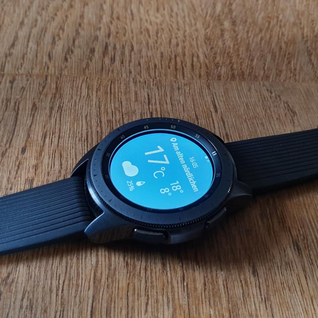 Samsung Galaxy Watch SMR815 LTE 42mm in 80799 München für 245,00 € zum Verkauf Shpock DE