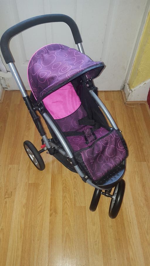 Buy & Sell Surrey Reigate and Banstead - Photos for Silver Cross Buggy