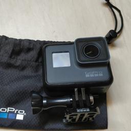Die GoPro ist unbenutzt und im einwandfreien Zustand. Da ich schon eine GoPro Hero 5 Black besitzte, benötige ich diese nicht.
Mit inbegriffen sind:
- eine kleine Tasche
- das original Ladekabel
- die GoPro Frame
- Anhänger von GoPro