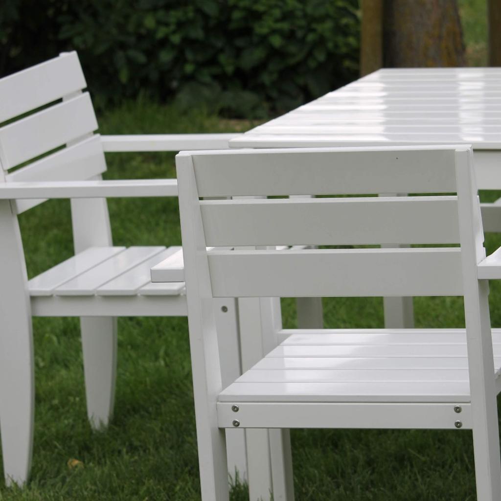 Exklusive Gartenmöbel aus lackiertem Holz in 67433;67434;67435 Neustadt