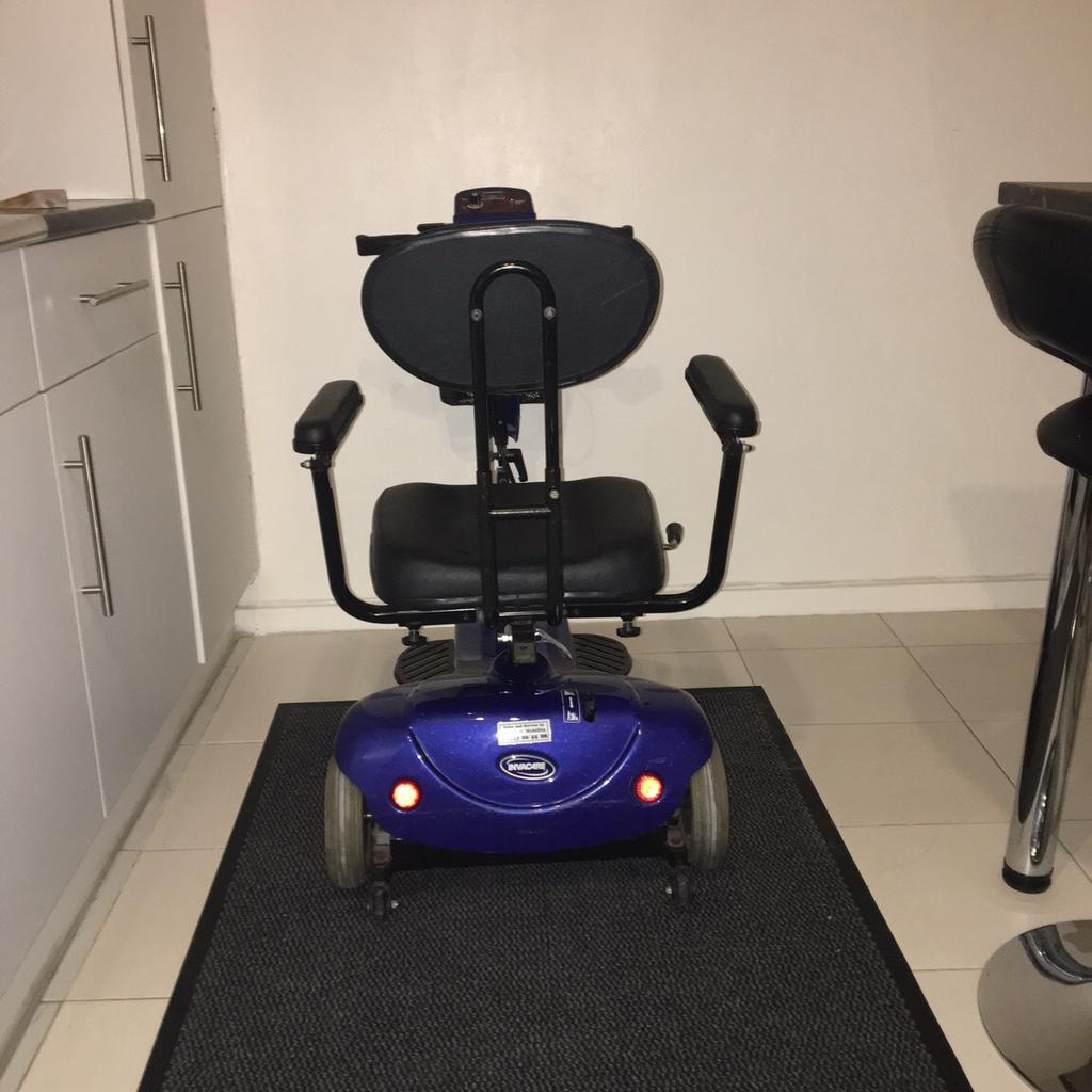 Invacare Electra 3 wheeler electric scooter 2003 model , pre owned, in very good condition, black and blue